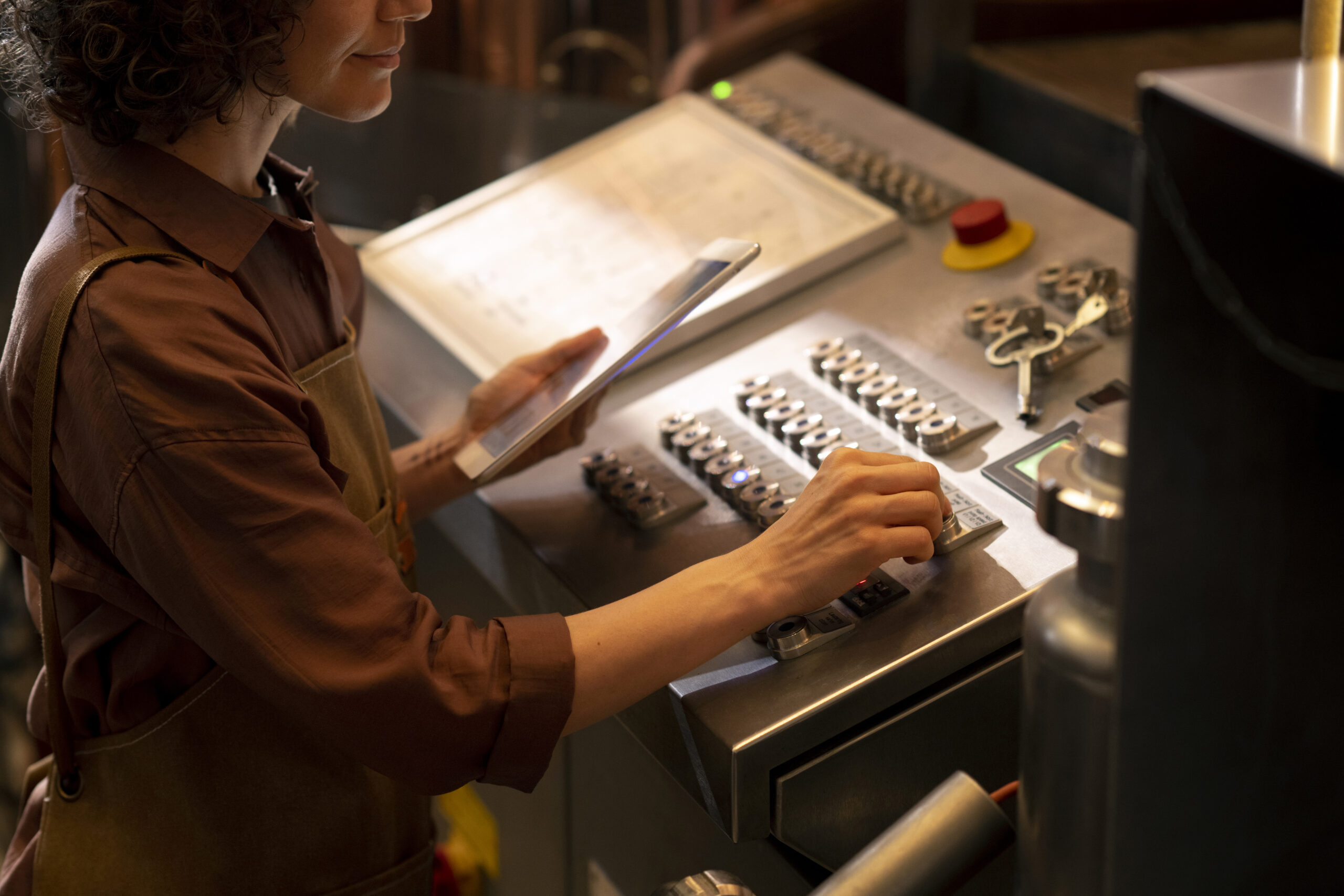 B2B Manufacturing Service Providers scaled